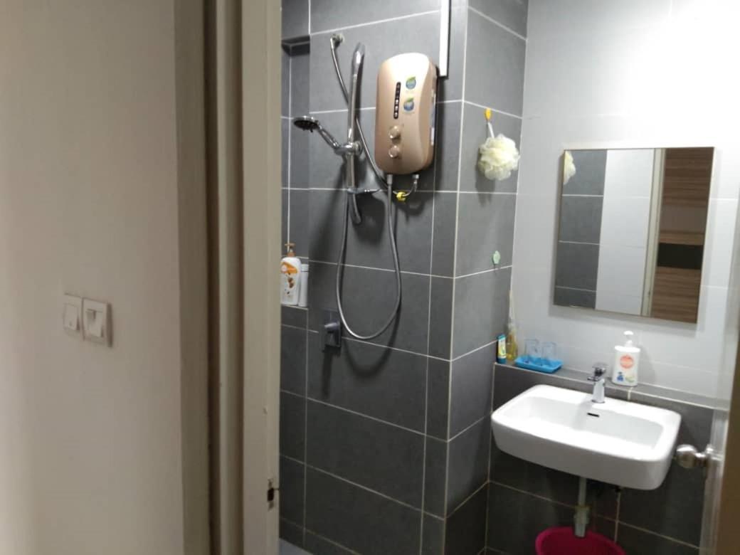 Pintarman Family Suites @ Miri Times Square Dış mekan fotoğraf